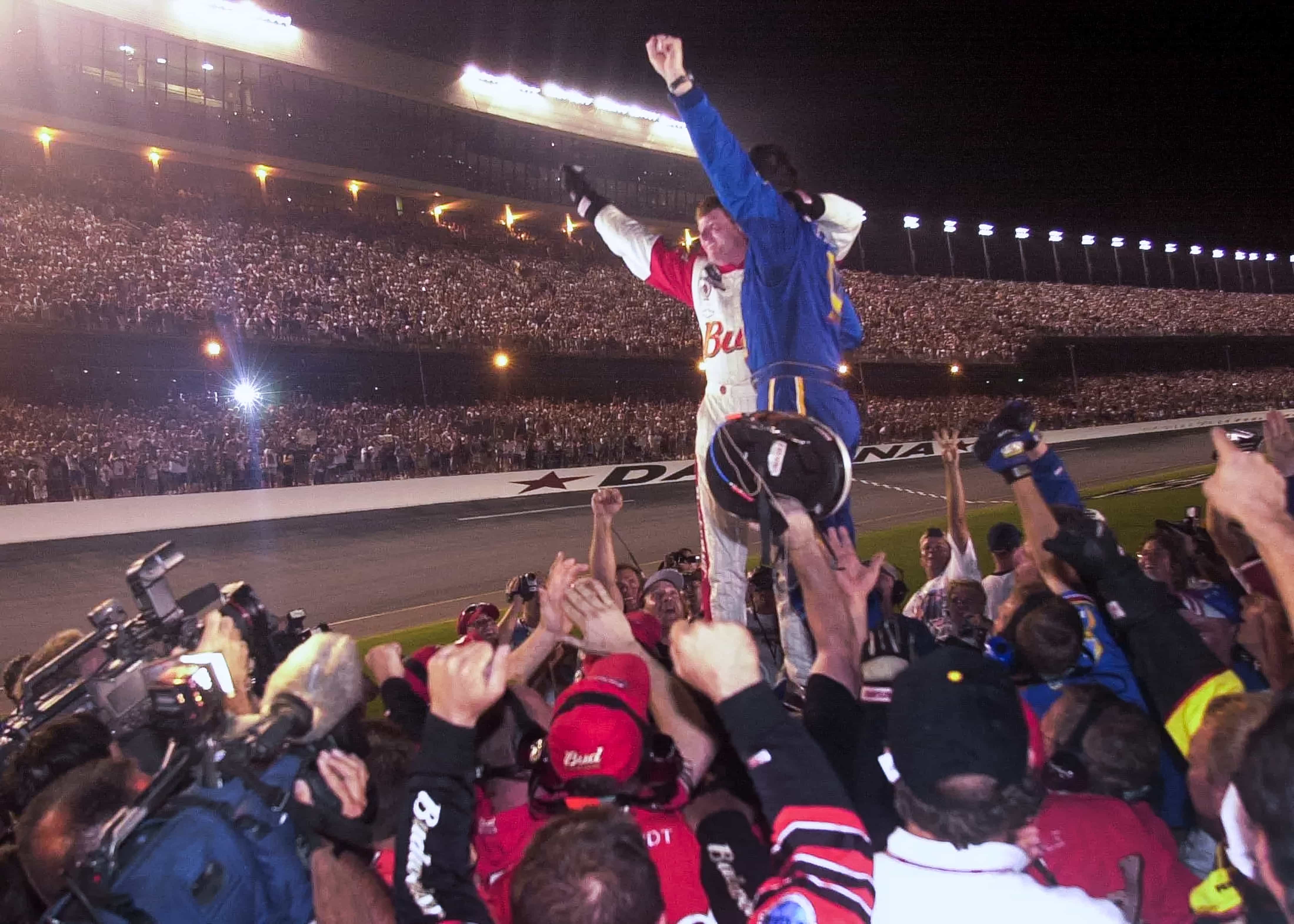 High Banks & Heroes: 65 Years at Daytona, Home of the Great American Race - Image 8