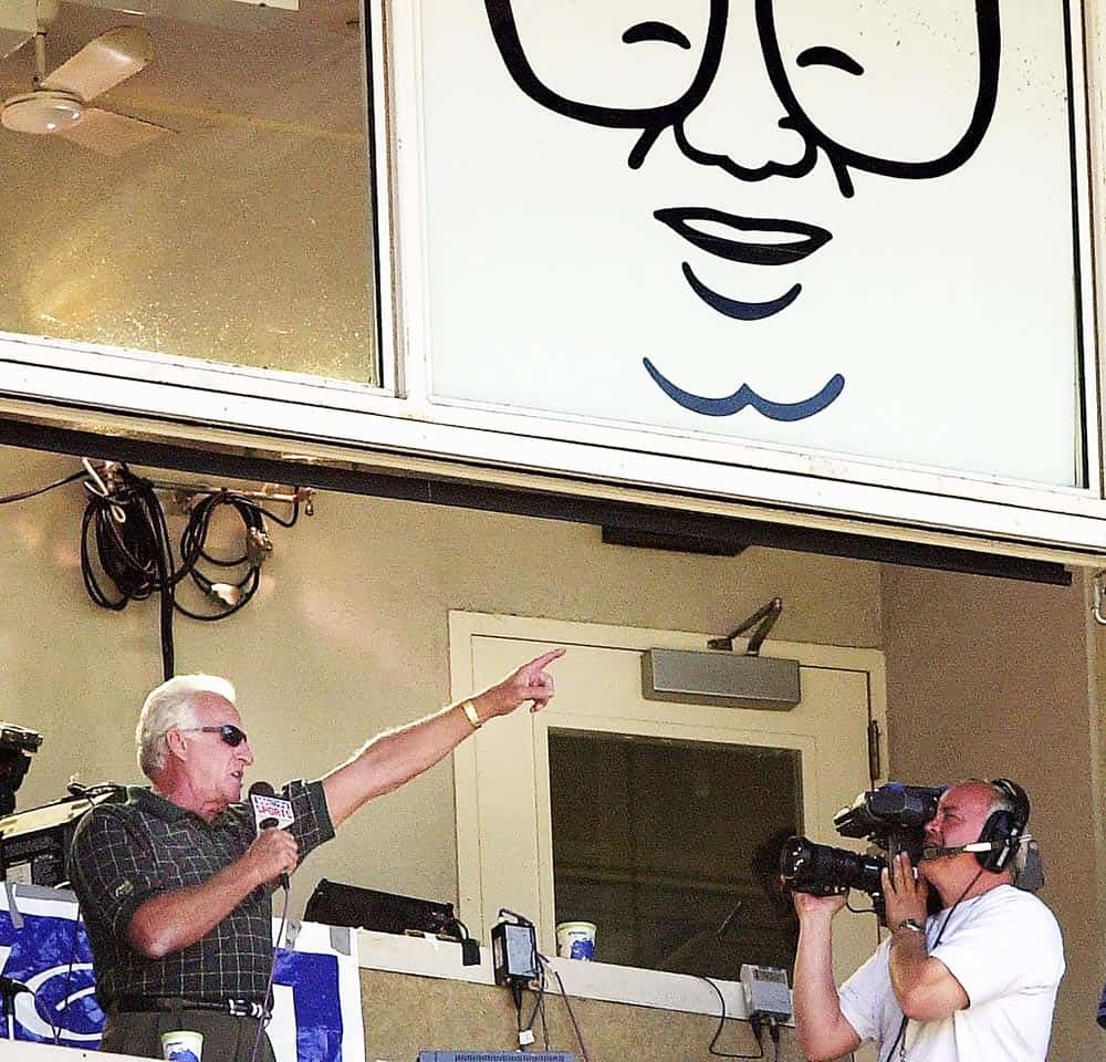 Bob Uecker: The Life and Career of the Milwaukee Brewers’ Legendary Broadcaster - Image 11