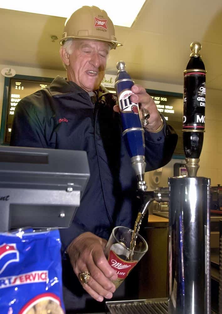 Bob Uecker: The Life and Career of the Milwaukee Brewers’ Legendary Broadcaster - Image 13