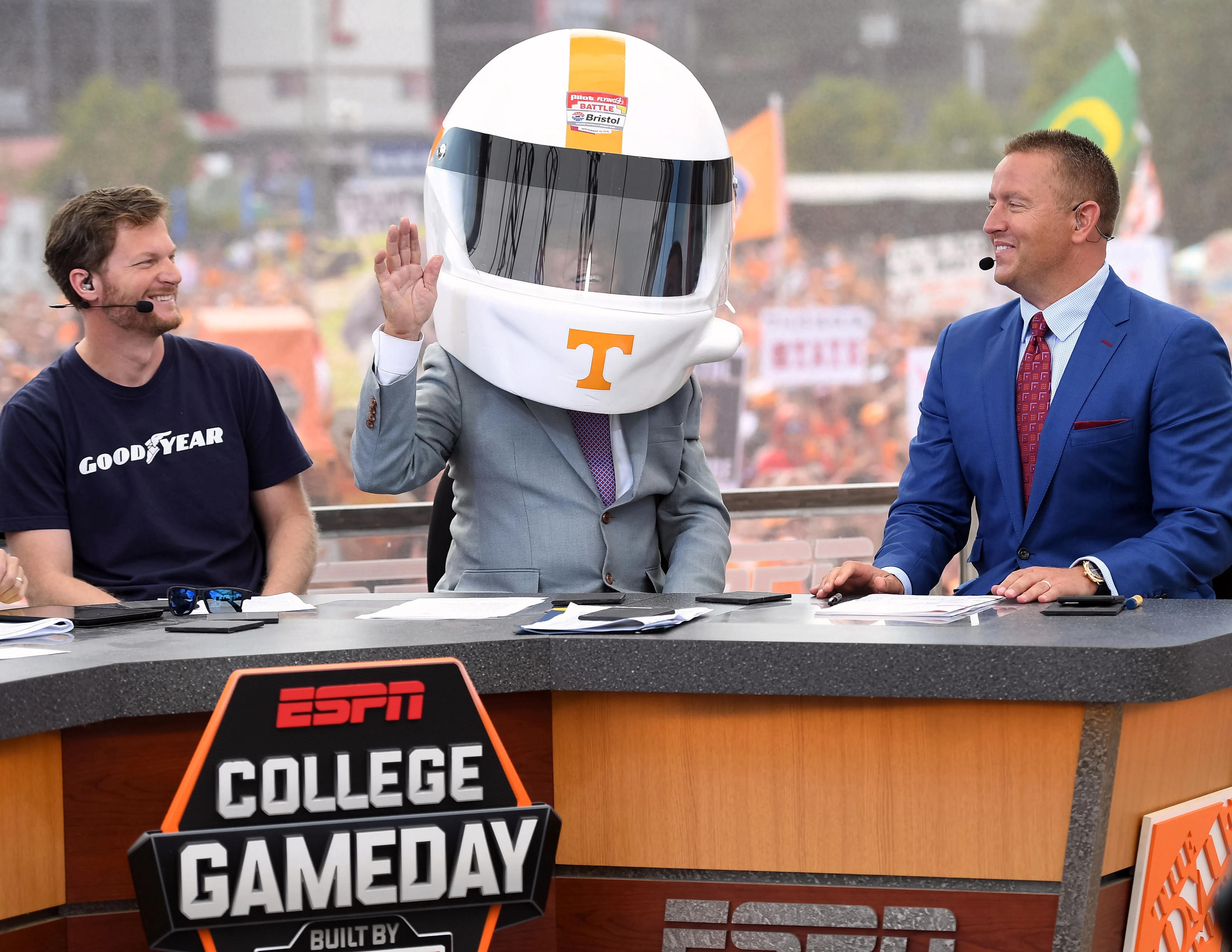 LEE CORSO: NOT SO FAST, MY FRIEND: A tribute to the soul of college football - Image 9