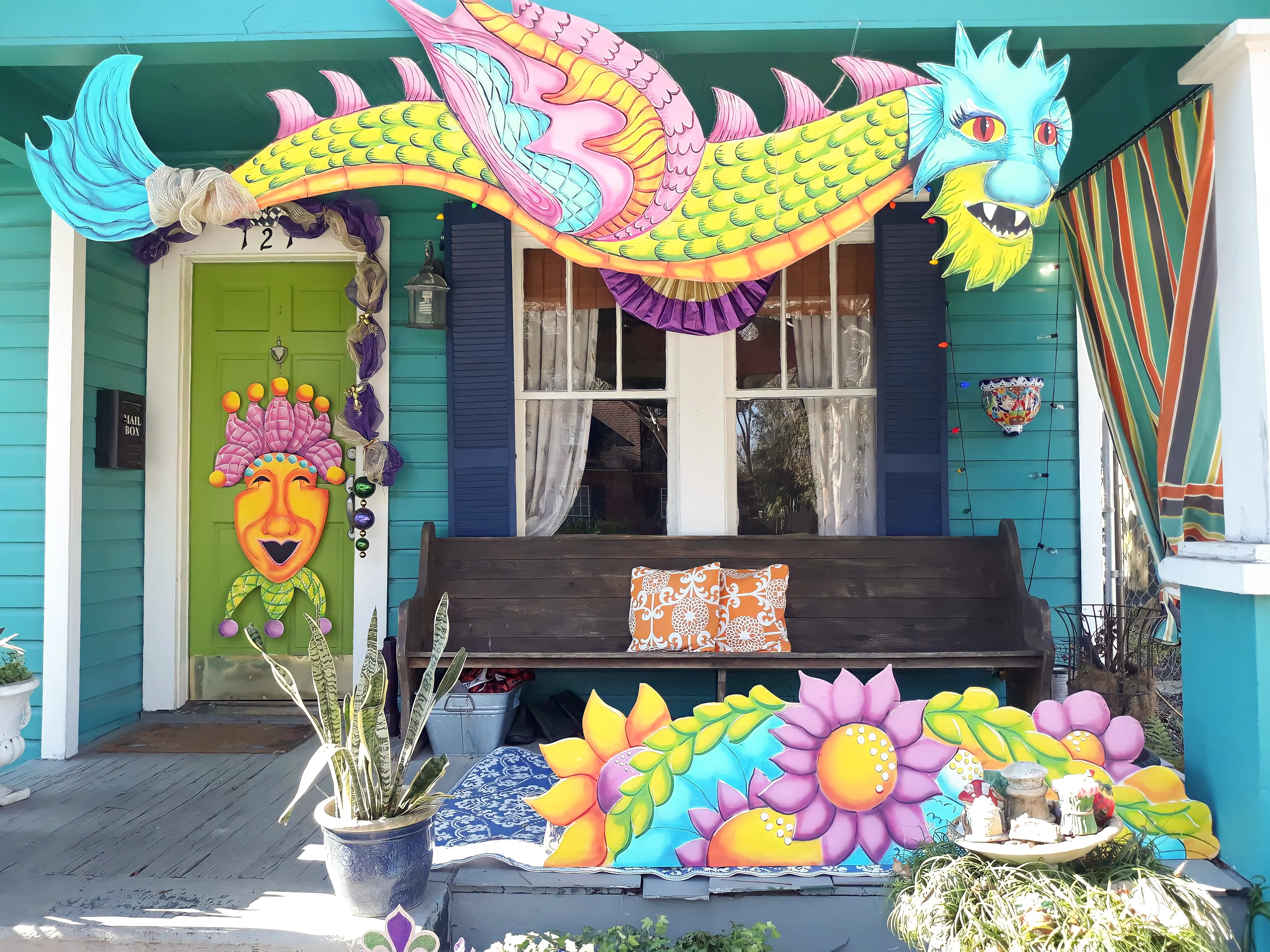 Mobile's Porch Parade: The Oldest Carnival in America Celebrated in a New Style - Image 13