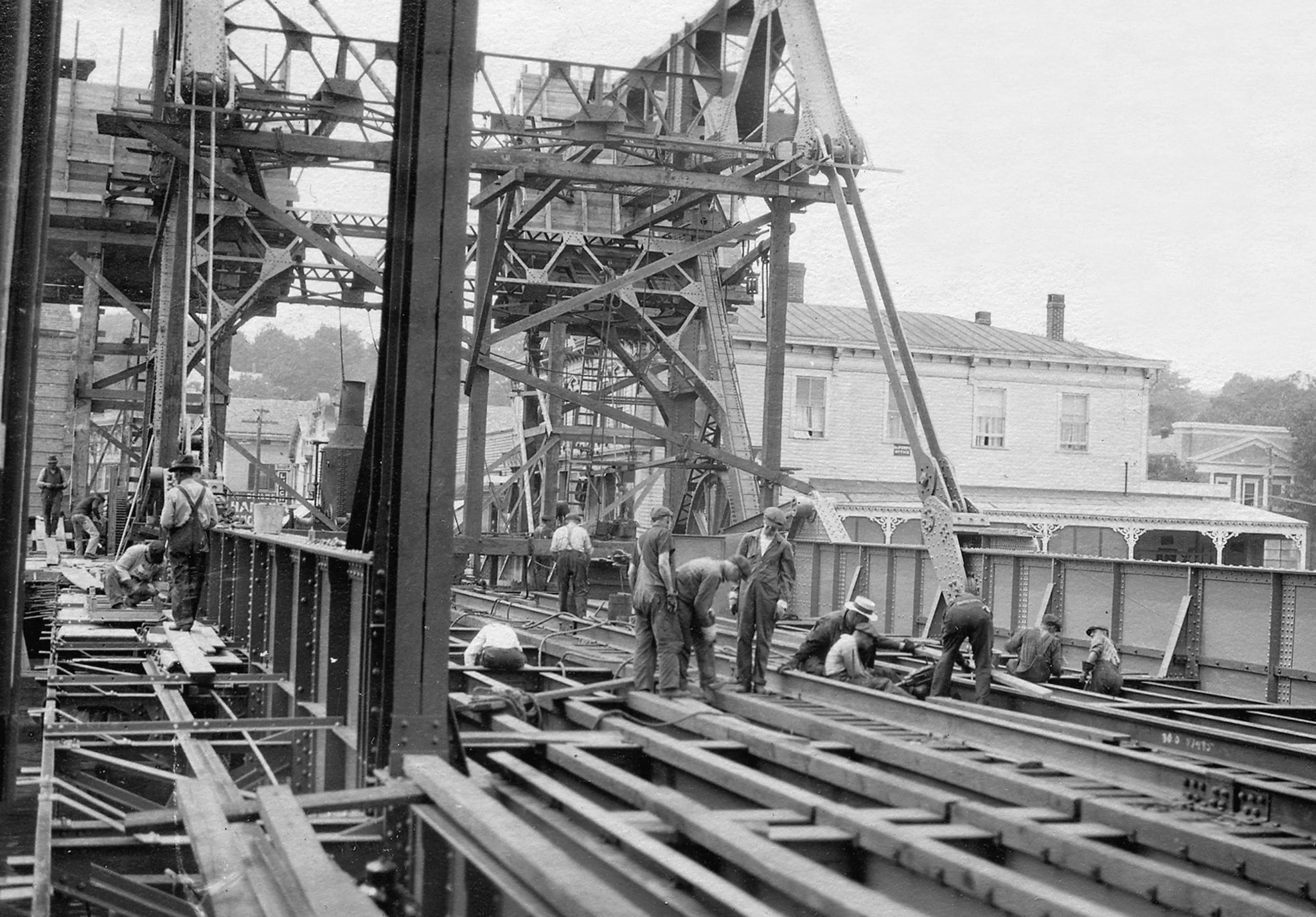 Looking Back: New London County: Vol. I - The 1860s - 1930s - Image 13