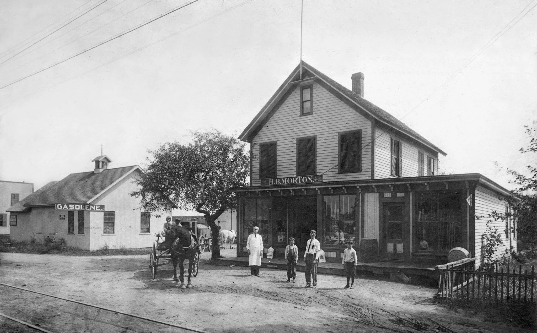 Looking Back: New London County: Vol. I - The 1860s - 1930s - Image 7