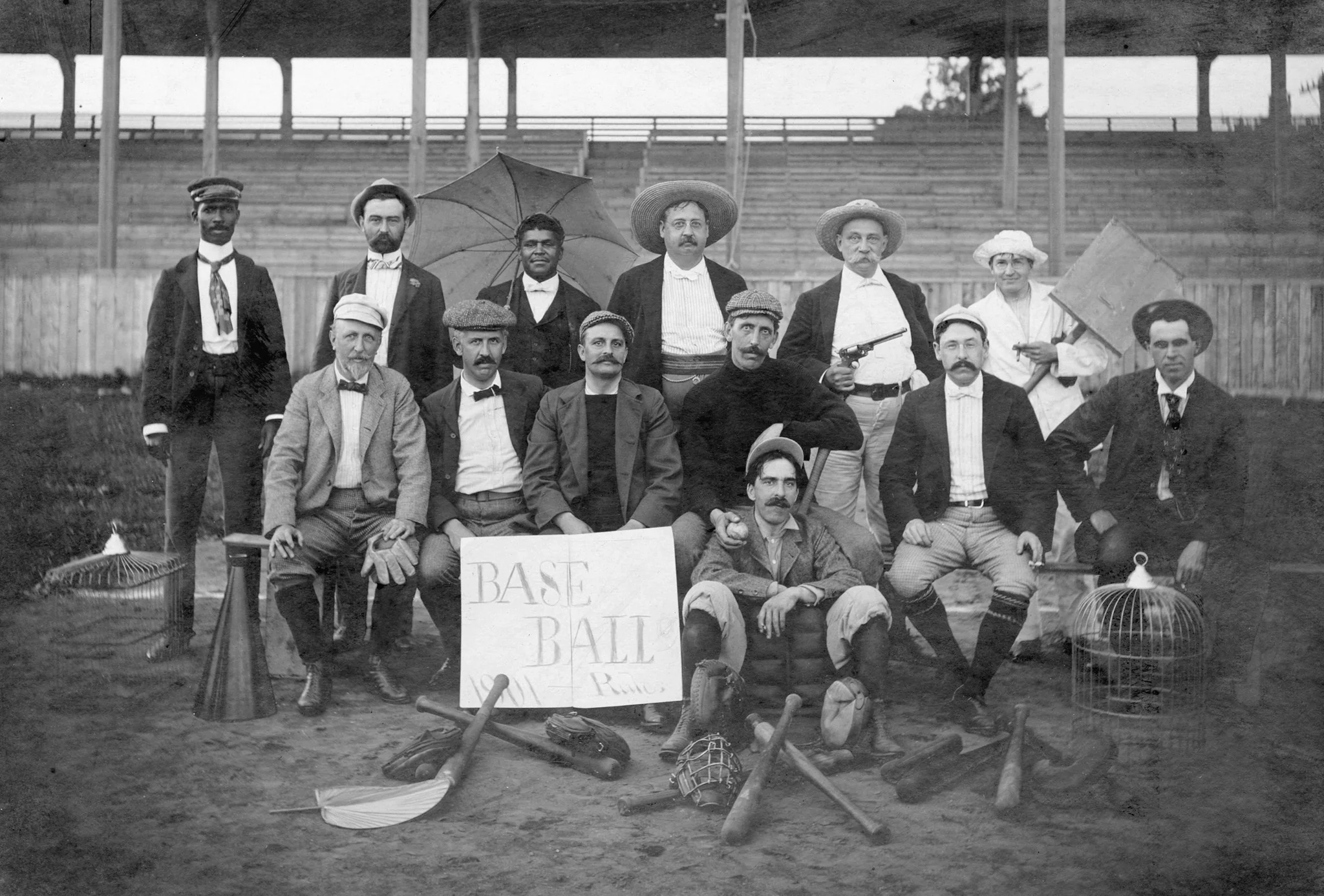 Looking Back: New London County: Vol. I - The 1860s - 1930s - Image 8