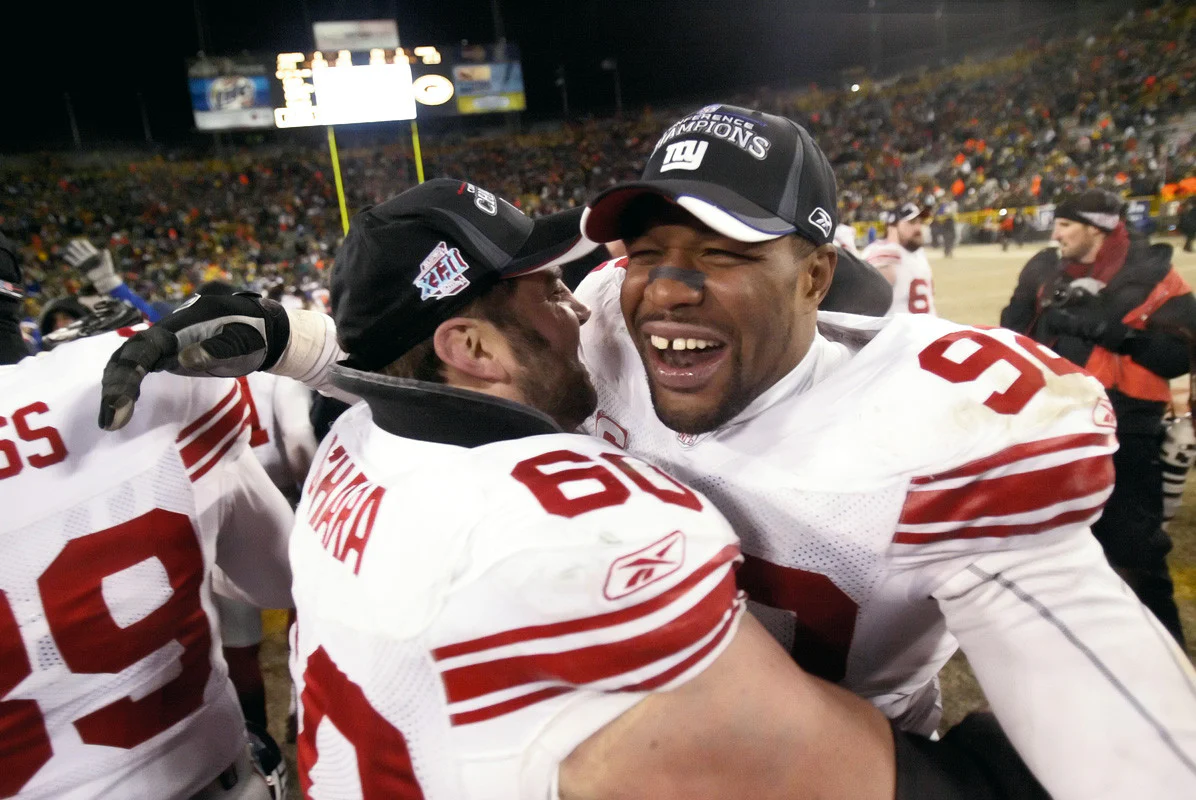 One Giant Leap: The Giants' Remarkable Run to the NFL Championship - Image 16