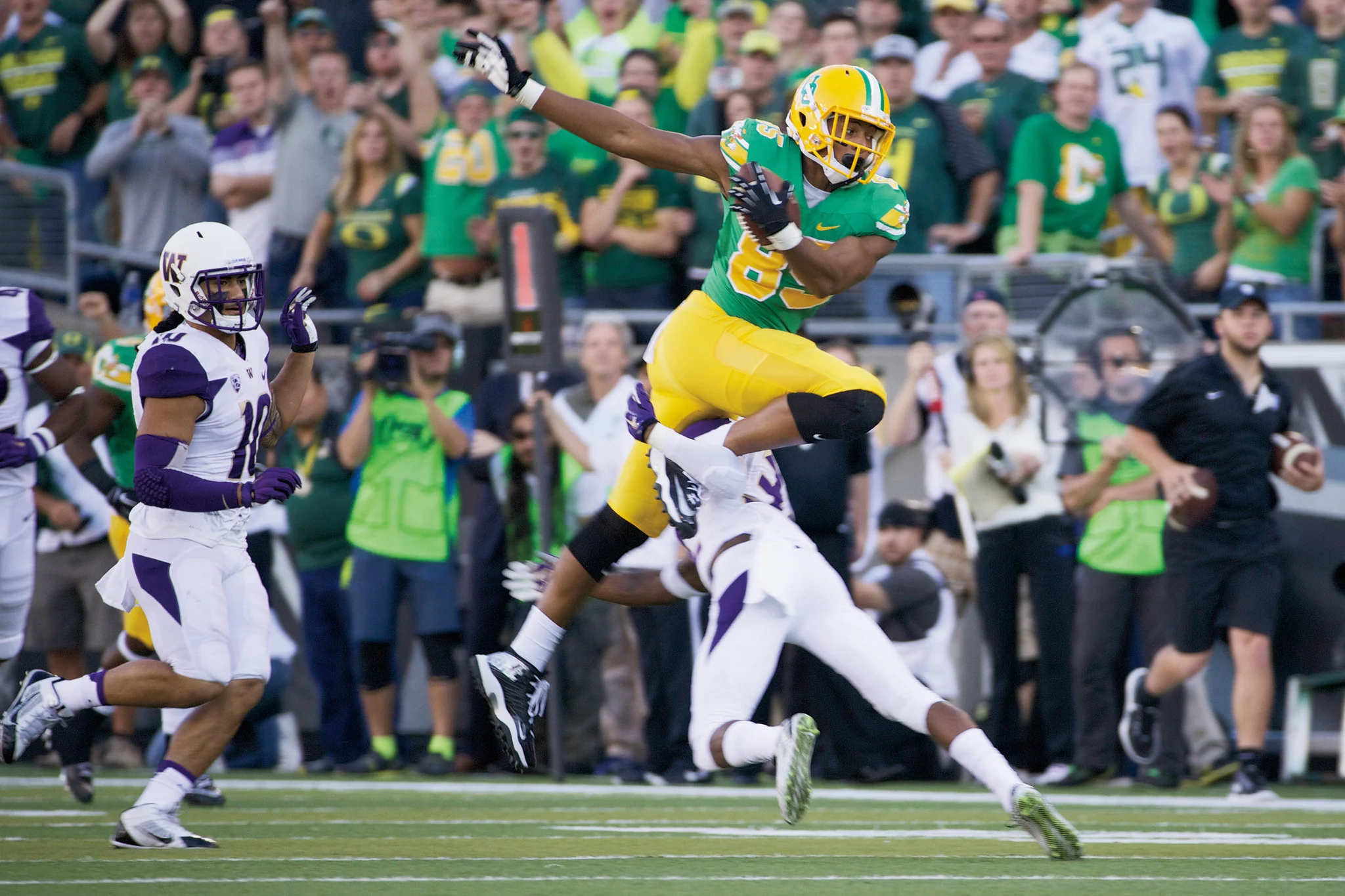 Rare Air: The University of Oregon's Historic 2014 Football Season - Image 9