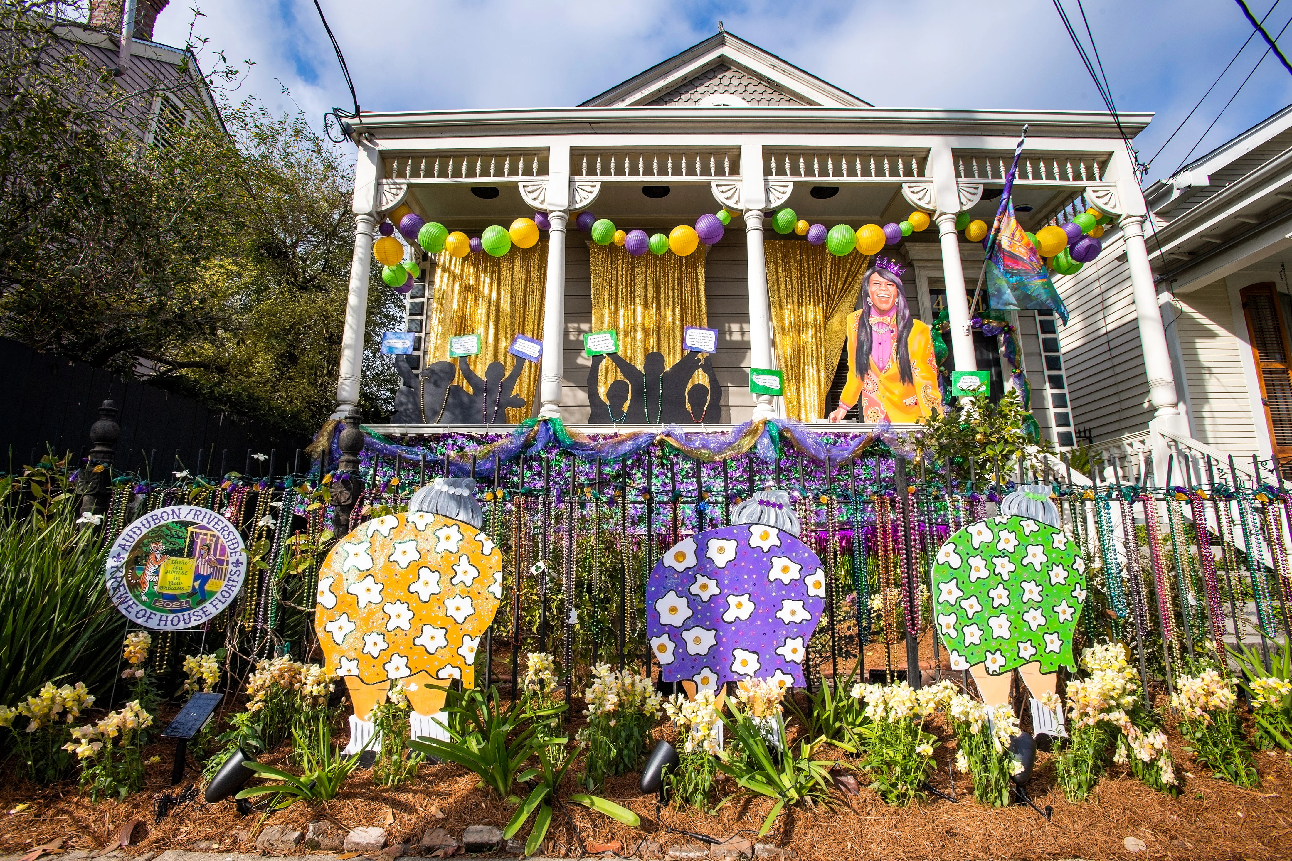 Porches on Parade: How House Floats Saved Mardi Gras - Image 5