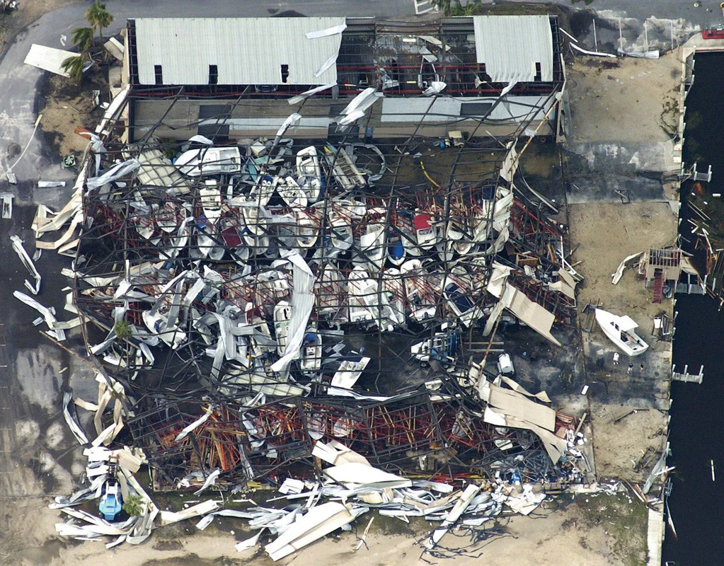 Savage Storms: Hurricane Season 2004 - Image 4