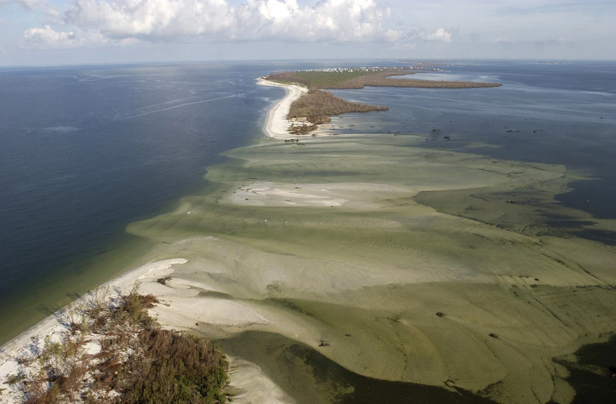 Savage Storms: Hurricane Season 2004 - Image 5