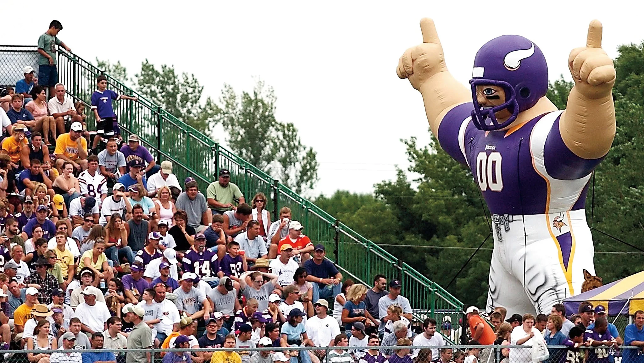 Skol! Vikings 50: The Longest Bond Between a City and NFL Team in History - Image 10