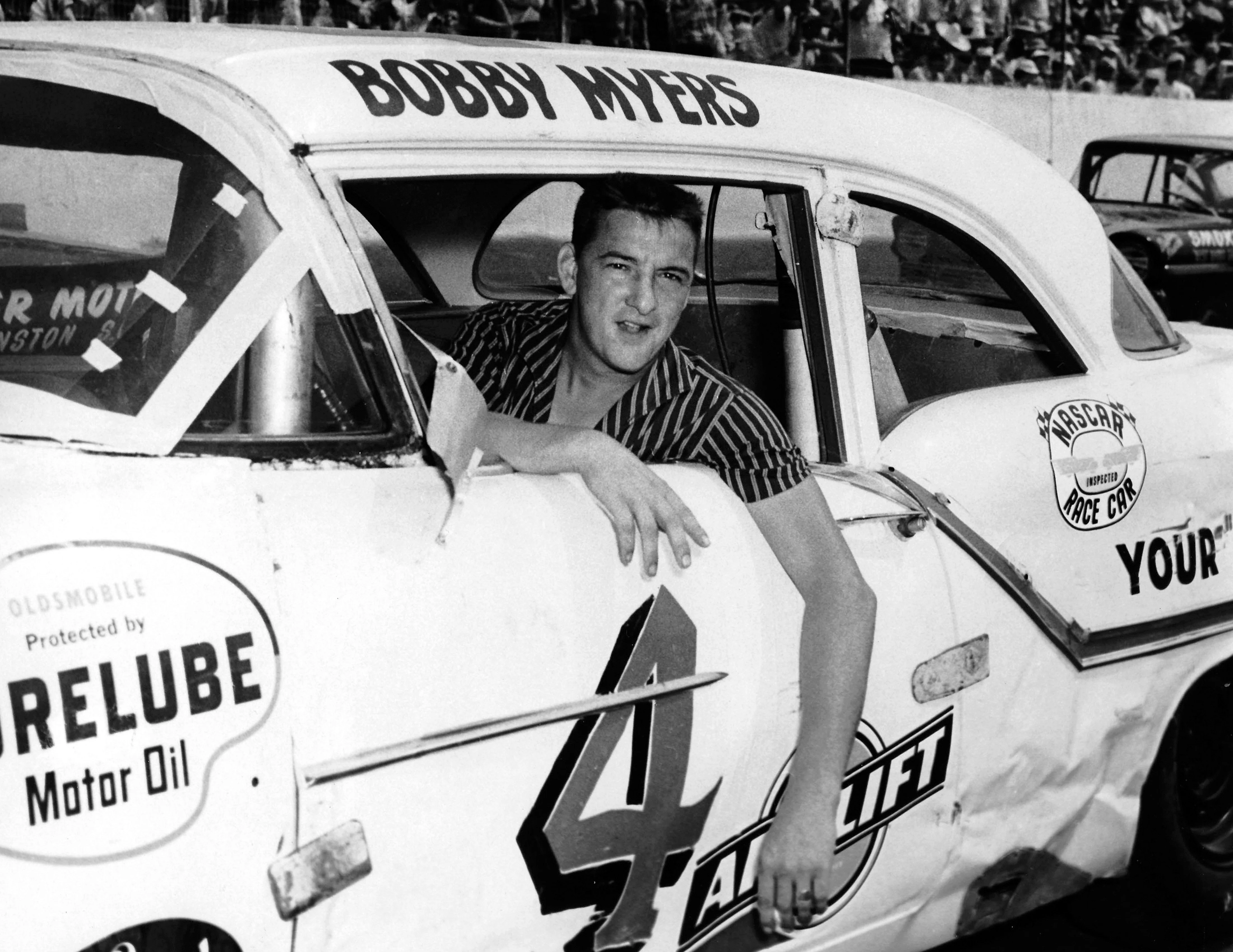 Southern 500: 70 Years of Thrills and Chills, Drama and Dents at Darlington Raceway - Image 12