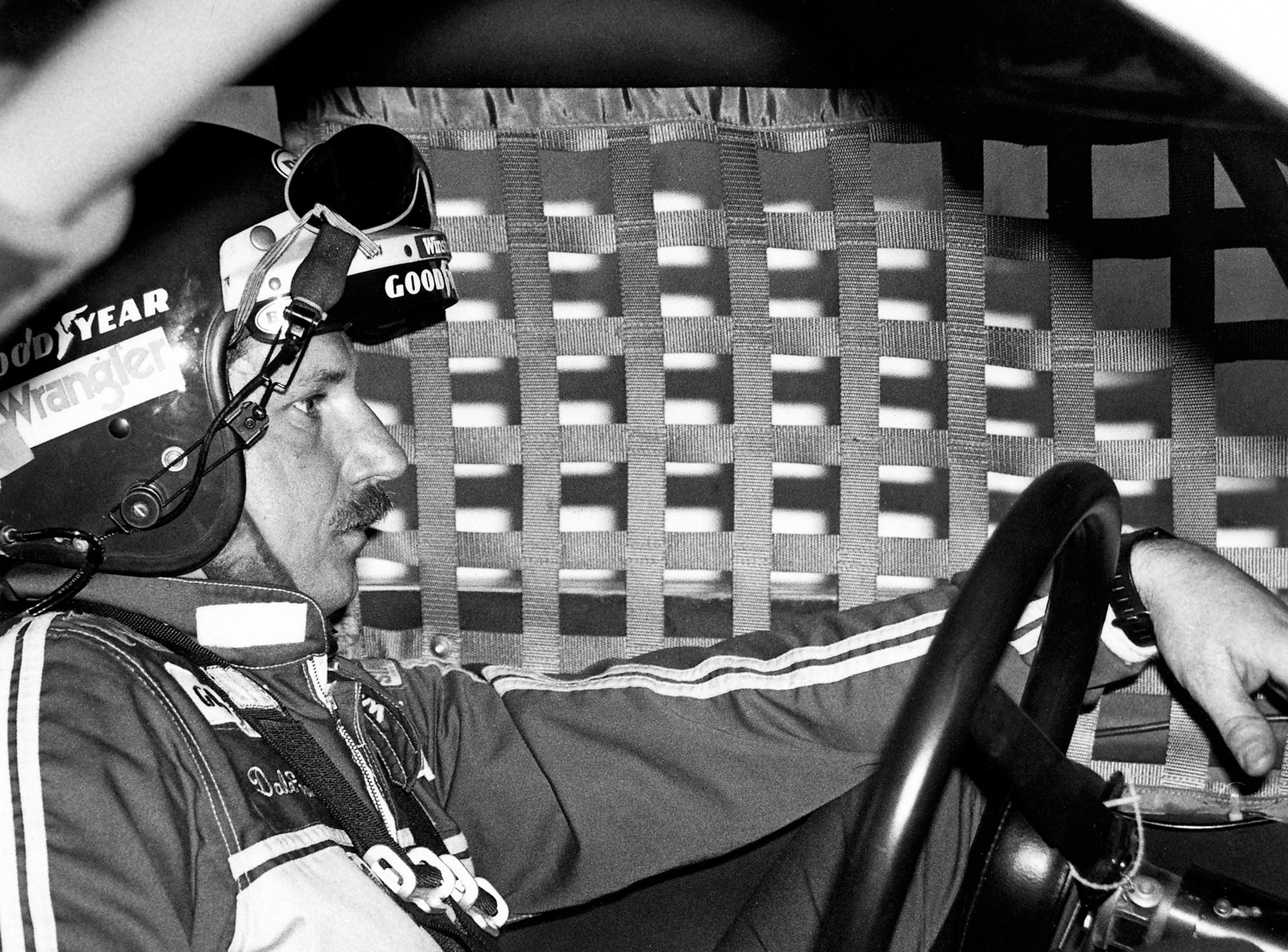 Southern 500: 70 Years of Thrills and Chills, Drama and Dents at Darlington Raceway - Image 4