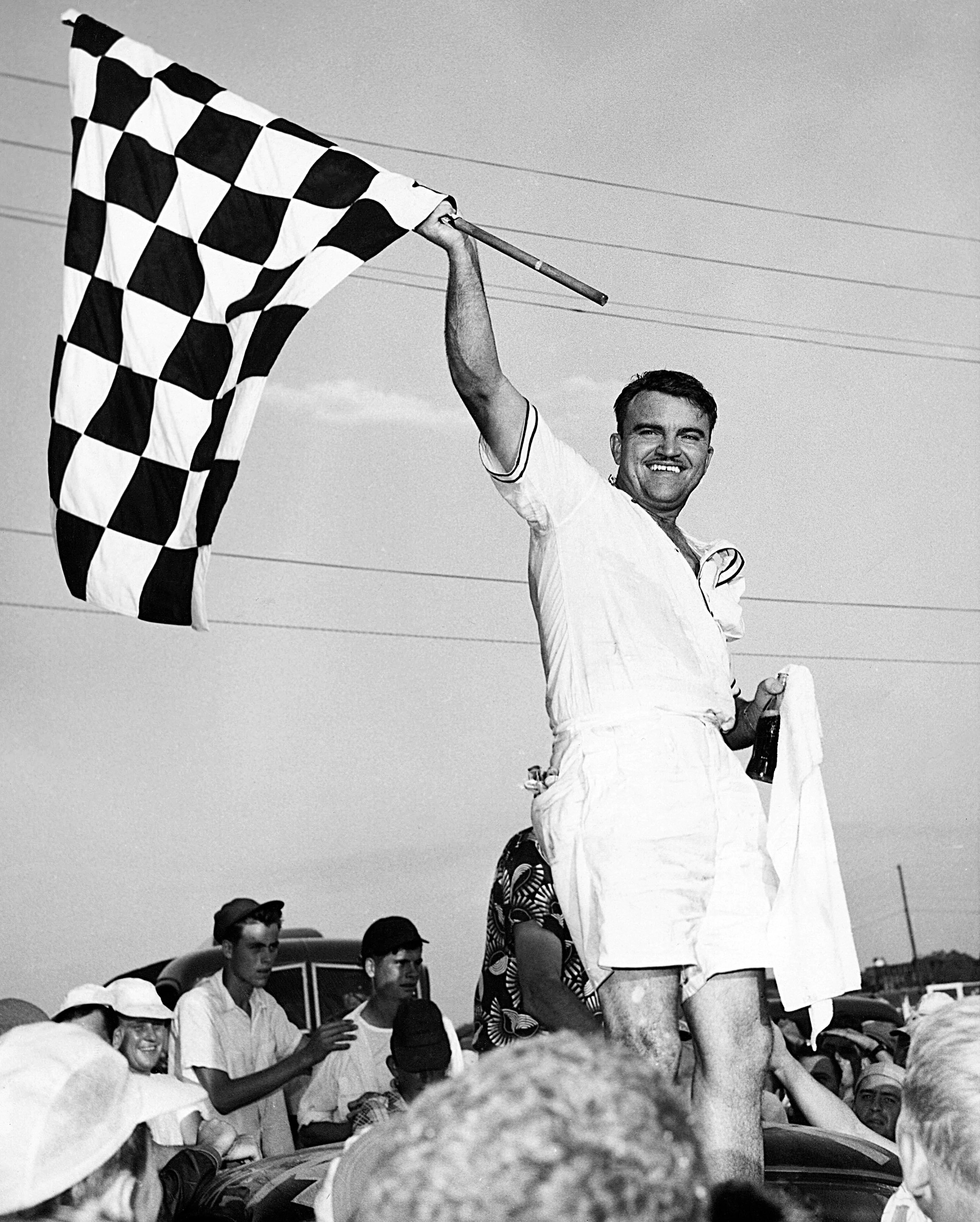 Southern 500: 70 Years of Thrills and Chills, Drama and Dents at Darlington Raceway - Image 9