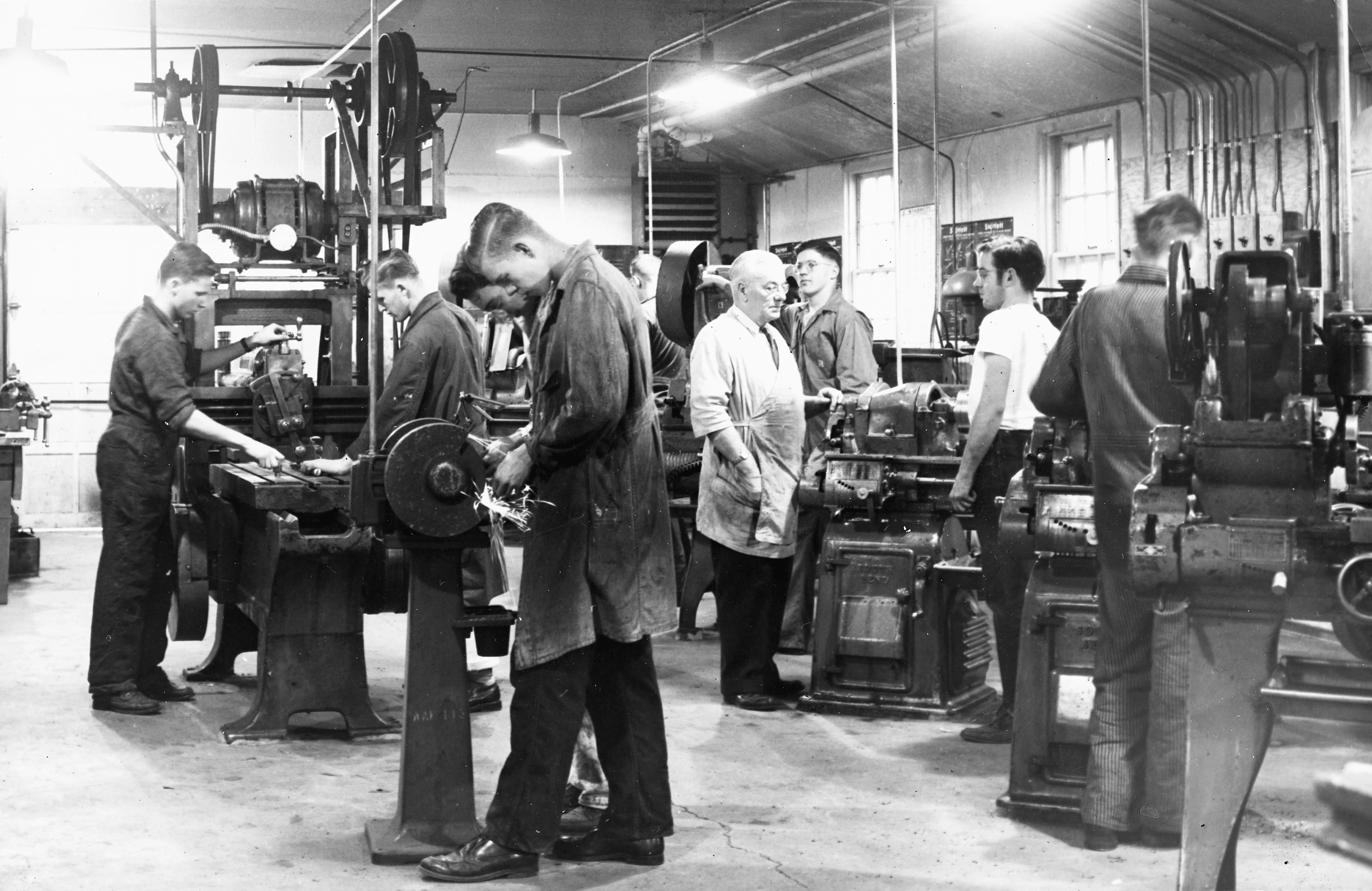 Two Rivers, One History Volume II: Historic Images of the Lewis-Clark Valley — The 1940s, '50s, '60s and '70s - Image 11