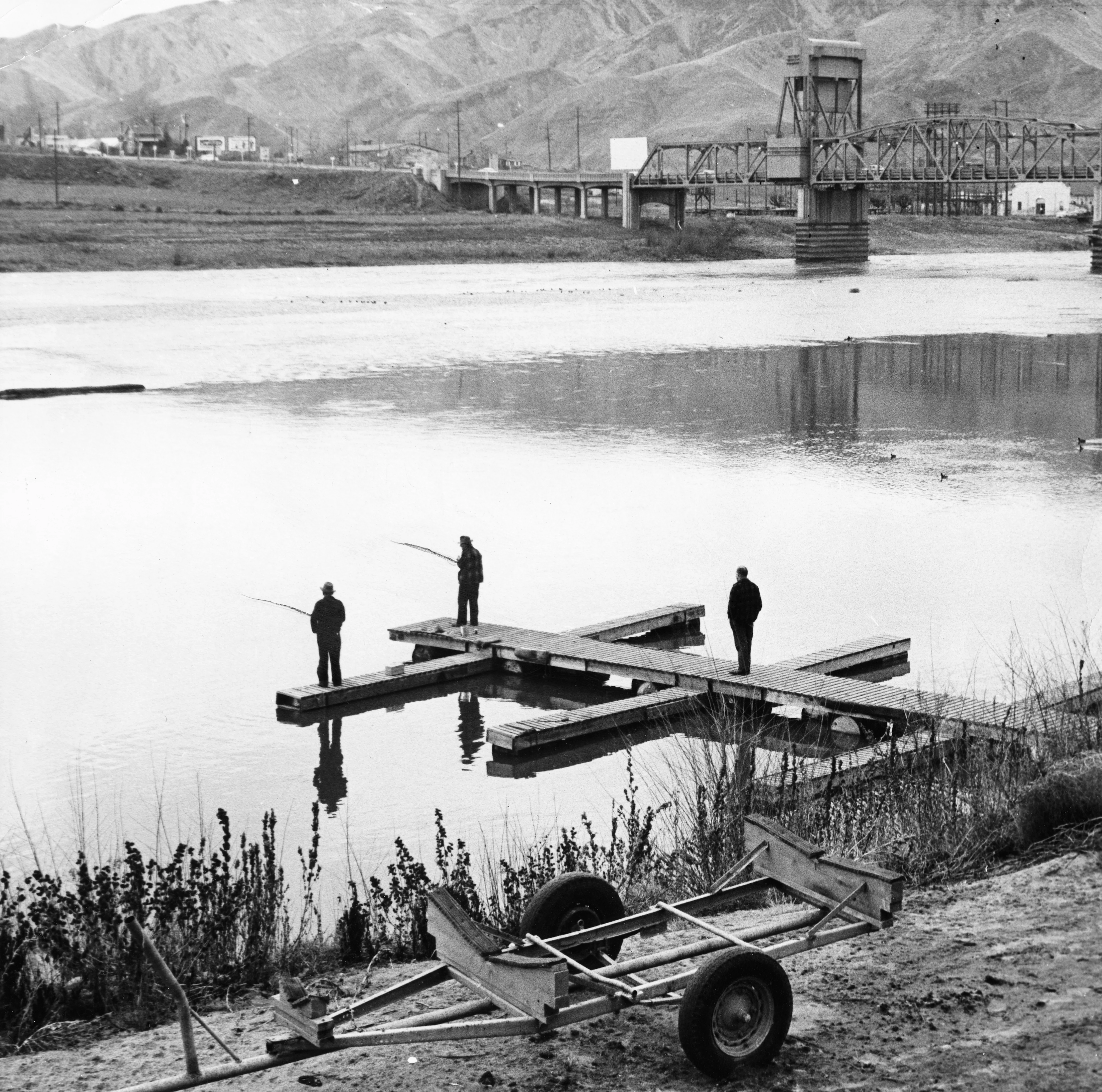 Two Rivers, One History Volume II: Historic Images of the Lewis-Clark Valley — The 1940s, '50s, '60s and '70s - Image 12