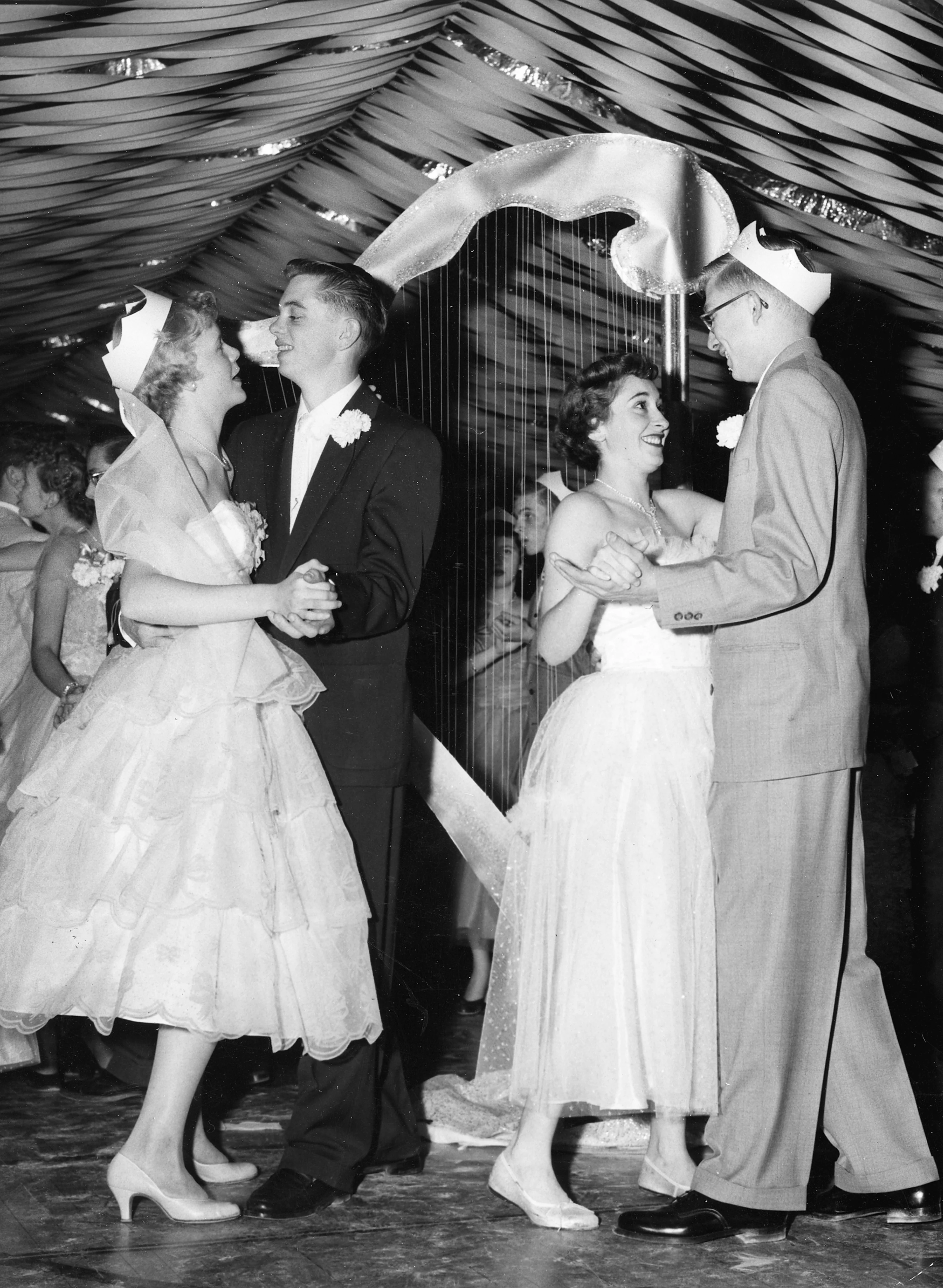 Two Rivers, One History Volume II: Historic Images of the Lewis-Clark Valley — The 1940s, '50s, '60s and '70s - Image 14