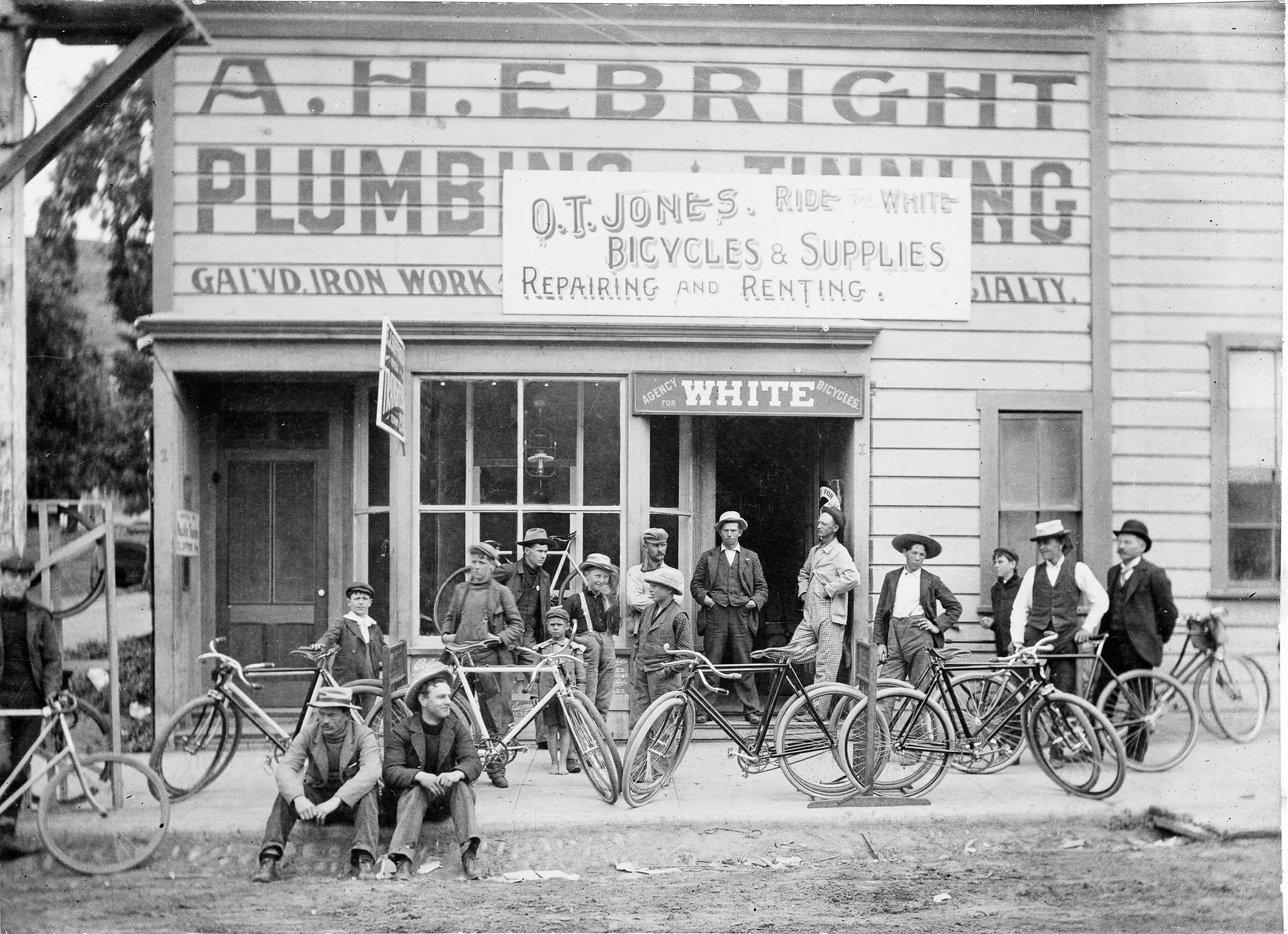 Looking Back: Ventura County: Volume I - The Early Years - Image 10