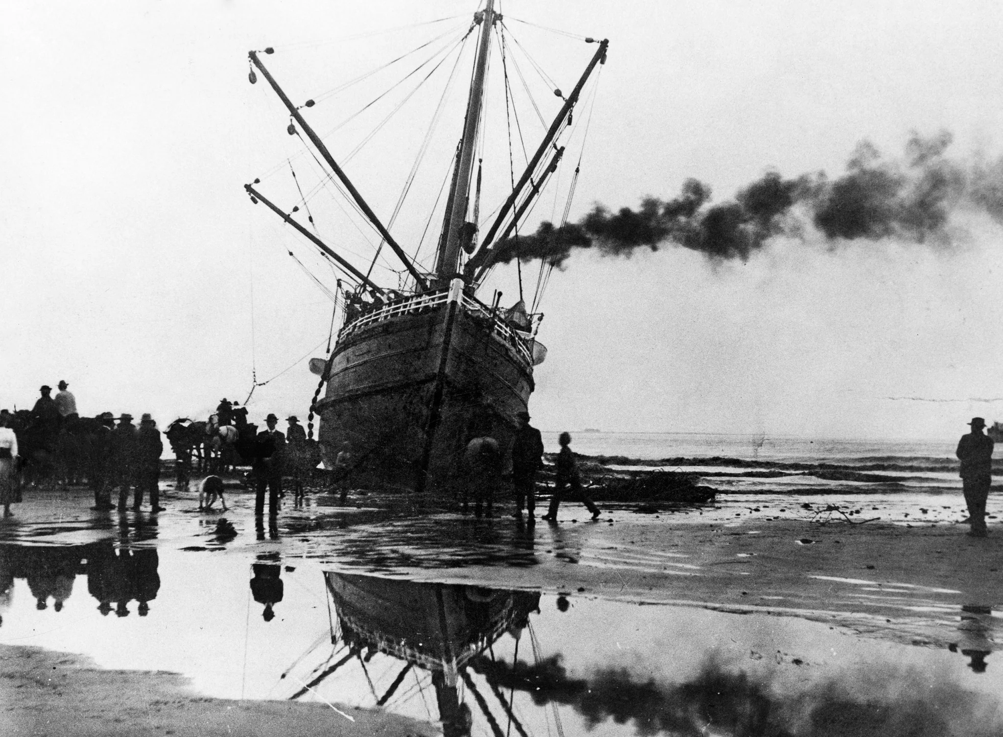 Looking Back: Ventura County: Volume I - The Early Years - Image 12